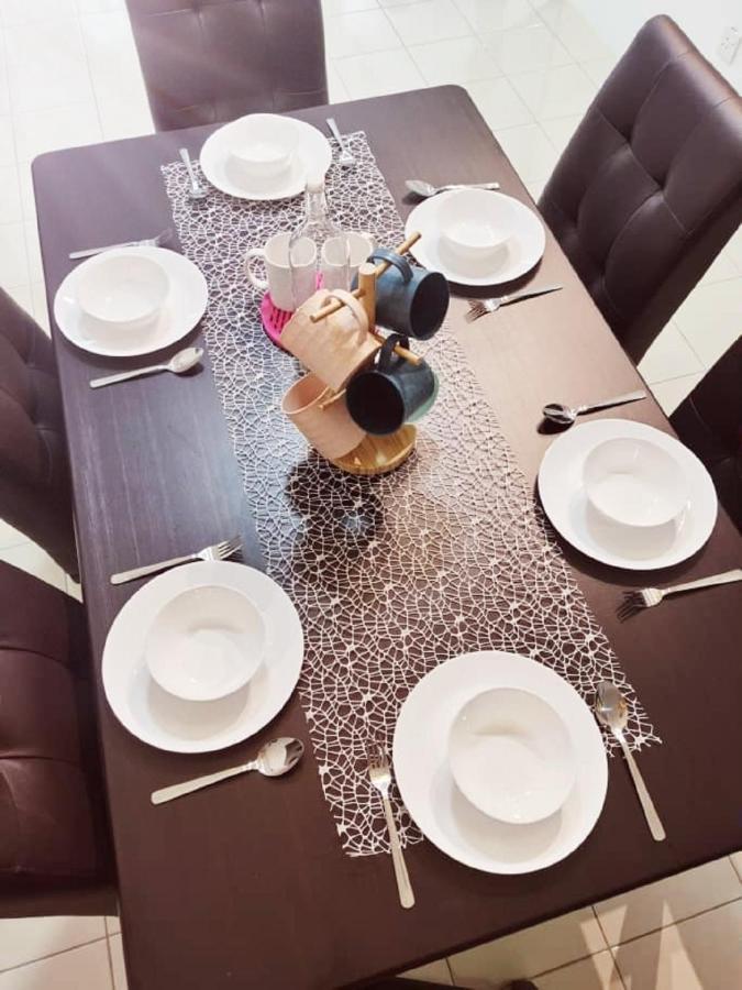 Kepong Homestay Selayang Batu Caves By Warm Home Kuala Lumpur Esterno foto
