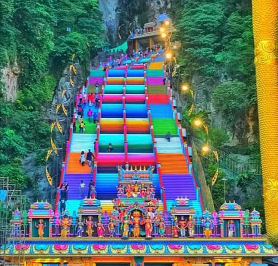 Kepong Homestay Selayang Batu Caves By Warm Home Kuala Lumpur Esterno foto